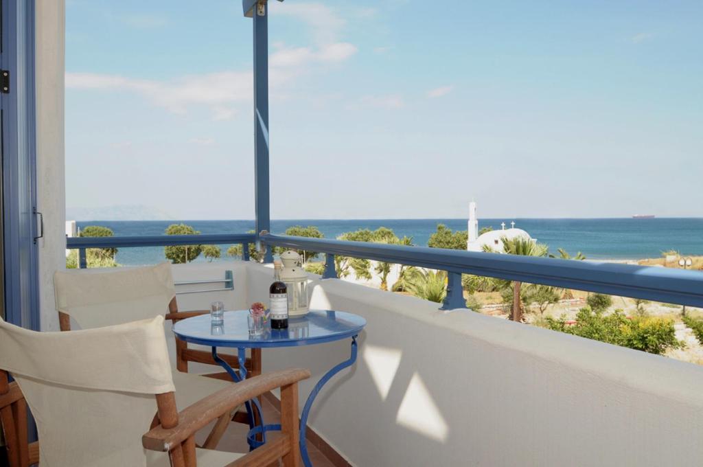 Kythera Golden Sun Agia Pelagia  Luaran gambar